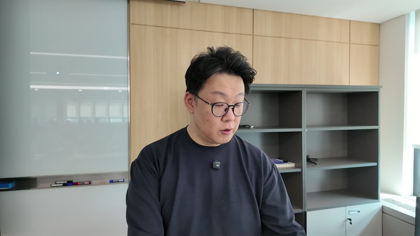 컨설팅 세션을 진행하는 모습